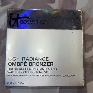 **brand new** it cosmetics CC+ Radiance ombré bronzer